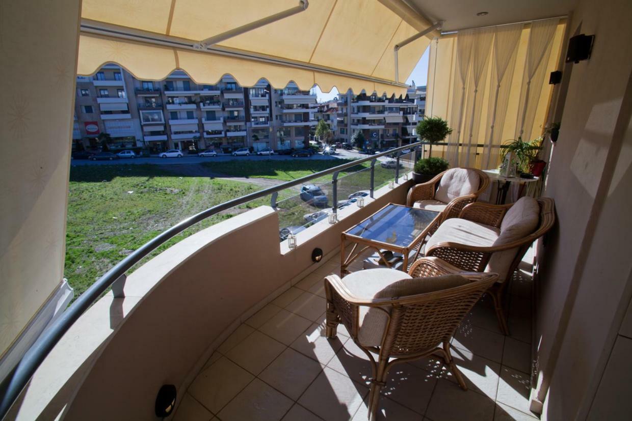 Deluxe Boutique Suite , Jacuzzi, Private Parking, Fireplace سالونيك المظهر الخارجي الصورة